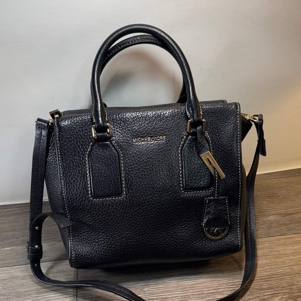 Michael Kors Black Textured Satchel - Picture 2 of 15